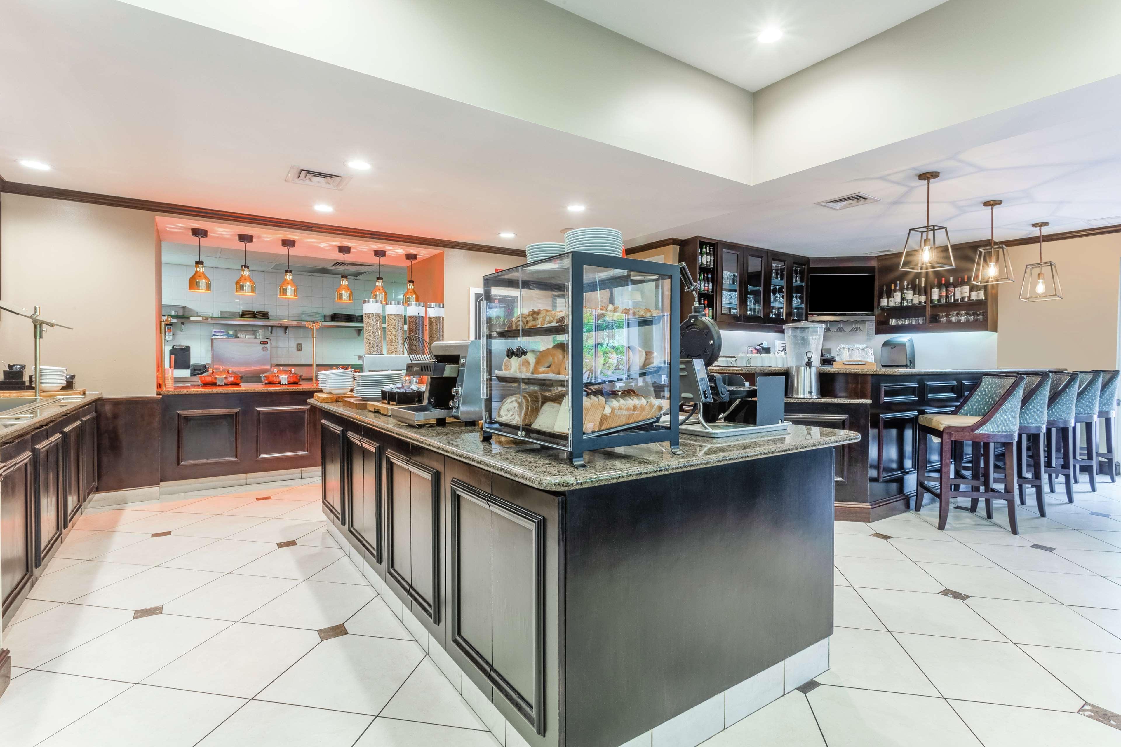 Hilton Garden Inn Albany-Suny Area Bagian luar foto