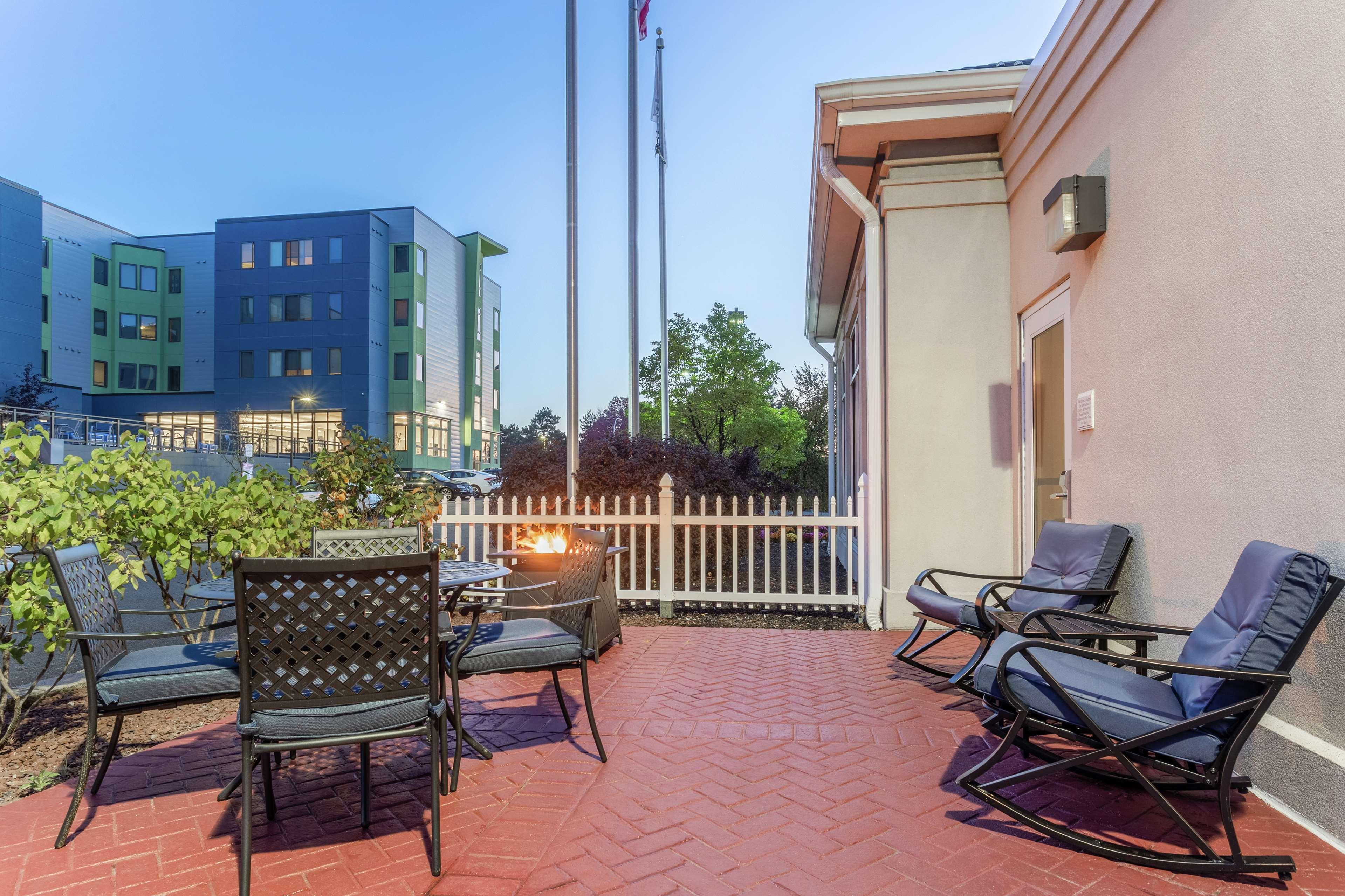 Hilton Garden Inn Albany-Suny Area Bagian luar foto